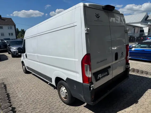 Fiat Ducato view 9