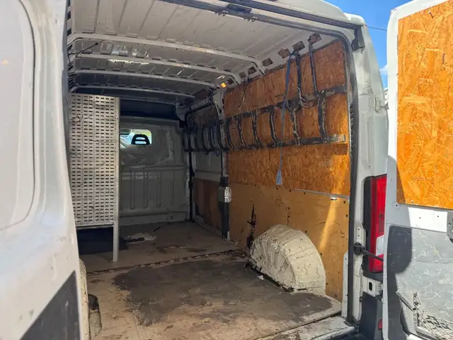 Fiat Ducato view 7