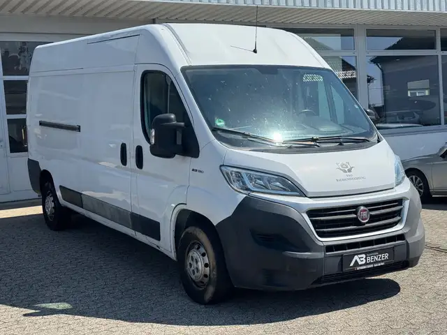 Fiat Ducato view 3