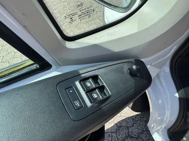 Fiat Ducato view 13