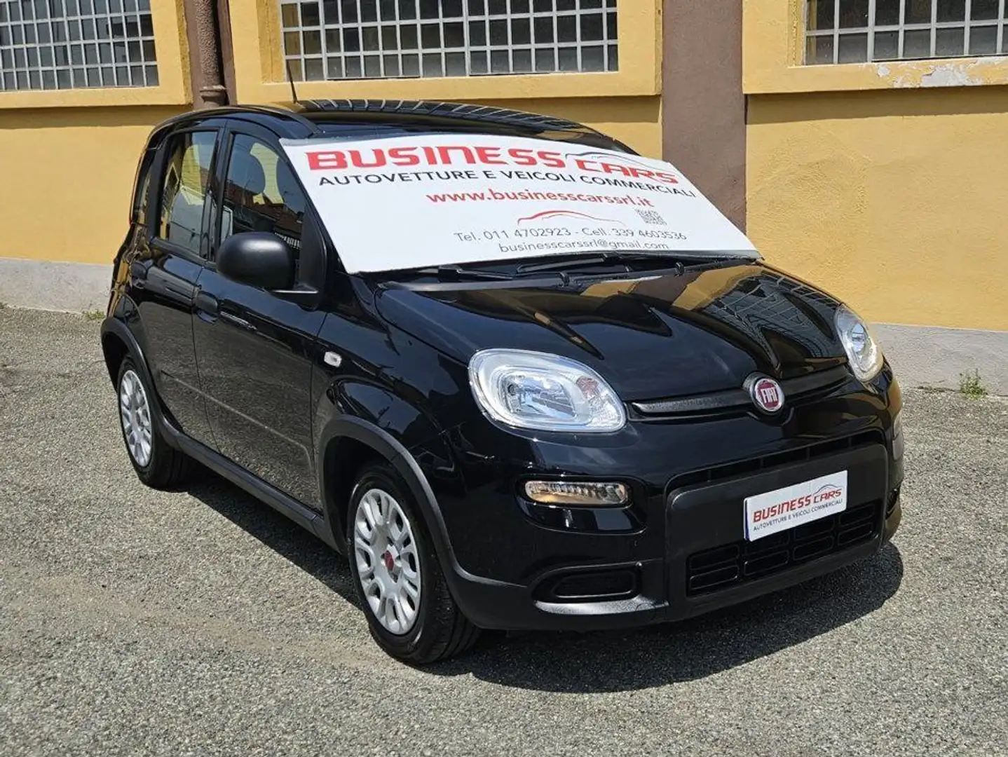 Fiat Panda 1.0 FIREFLY 70CV HYBRID-KM. 5.000- x NEOPATENTATI! Zwart - 1