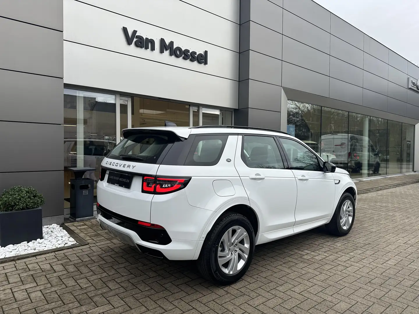 Land Rover Discovery Sport P300e S AWD Auto. 24MY Wit - 2