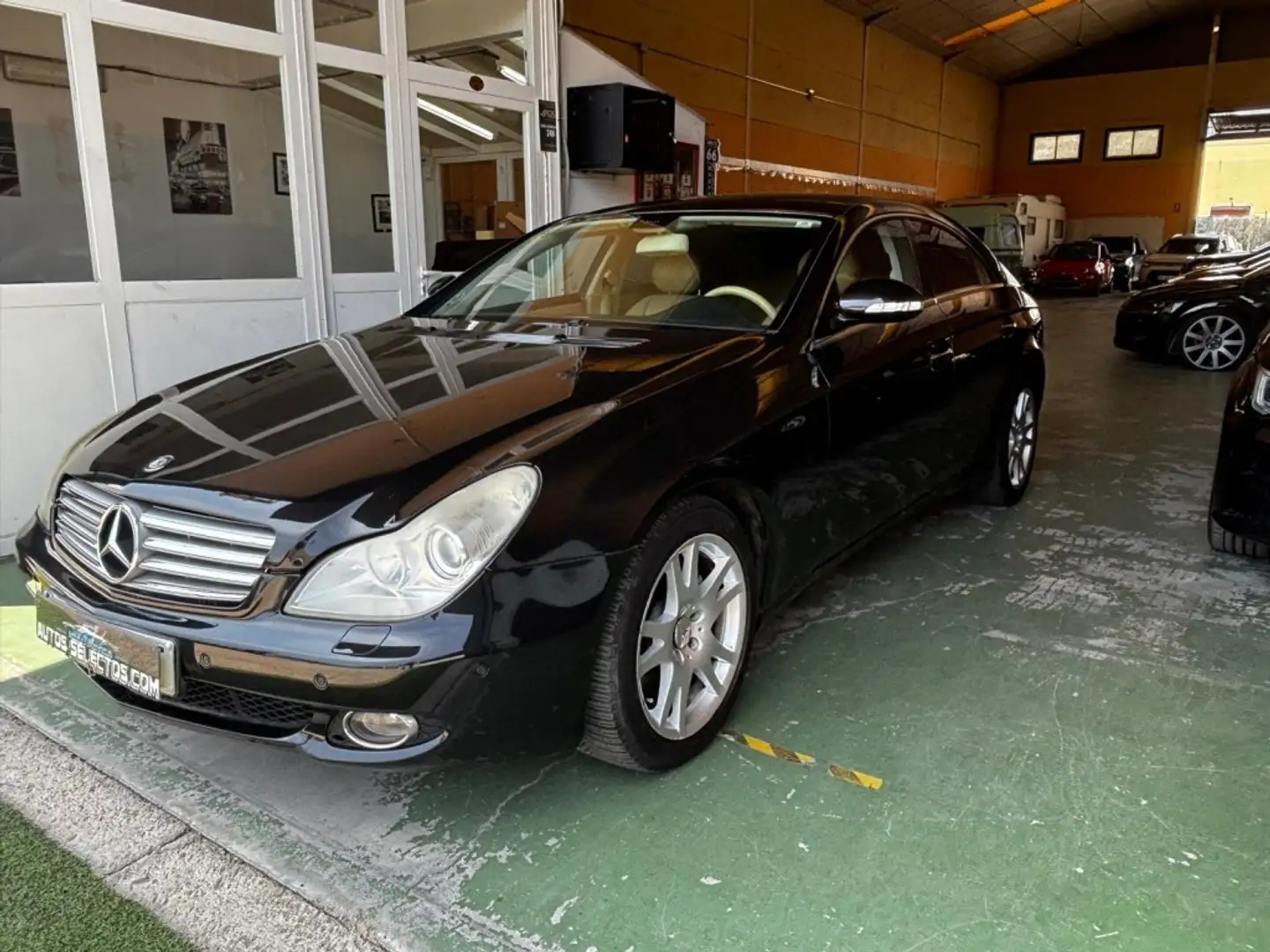 Mercedes-Benz CLS 350 Aut. Nero - 1