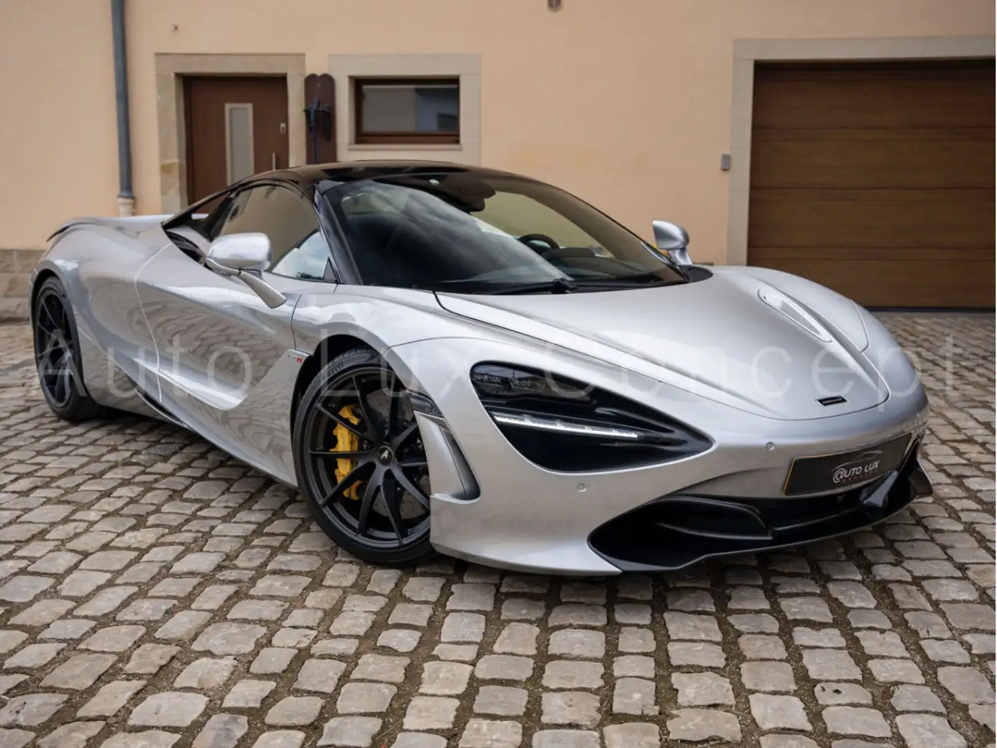 McLaren 720S Spider/Performance Plus/Bowers & Wilkins/360/Lift Stříbrná - 2