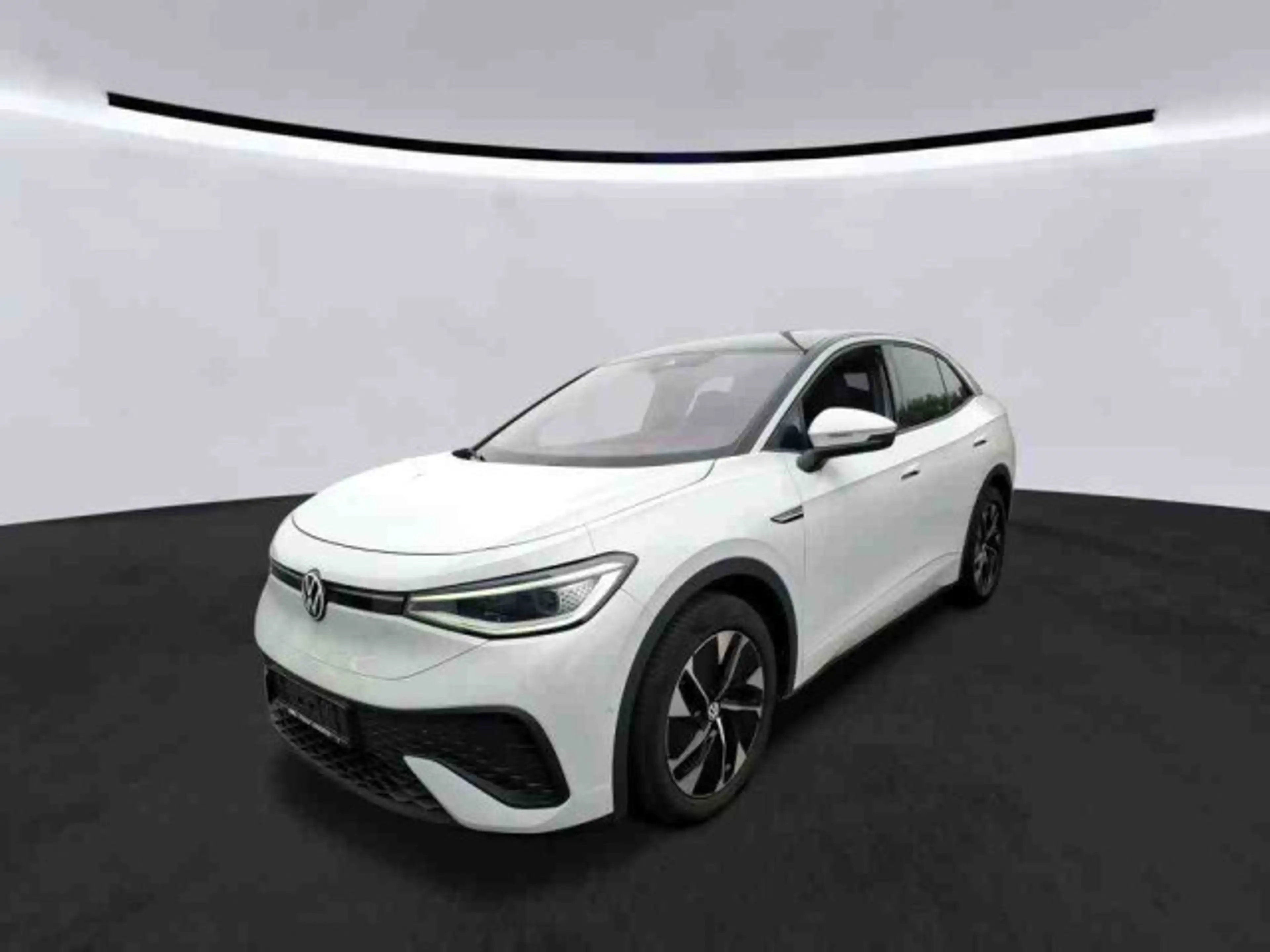 Volkswagen ID.5 PRO PERFORMANCE 150KW MATRIX+AHK+PANO+WäPu — photo 2
