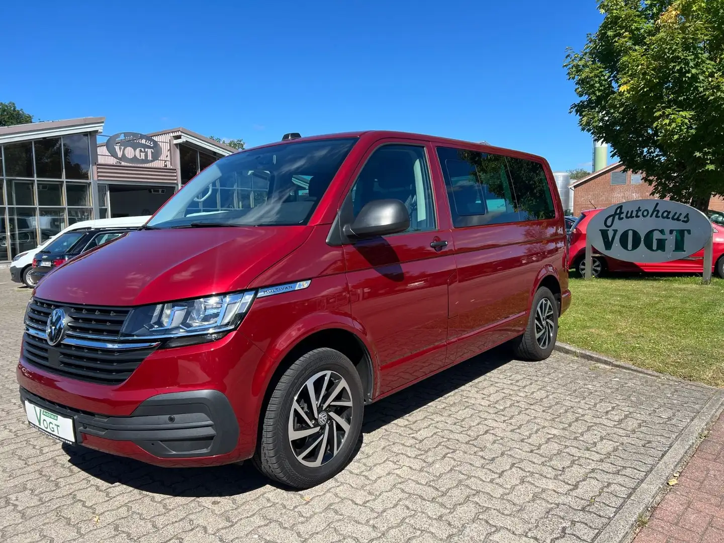 Volkswagen T6 Multivan 2.0 Trendline ST-HZG/PDC/KAMERA Rot - 1