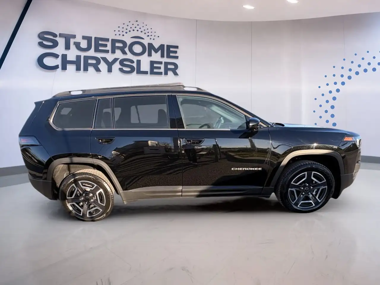 Jeep Cherokee снимка Jeep Cherokee