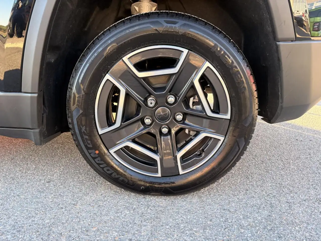 Jeep Cherokee снимка Jeep Cherokee