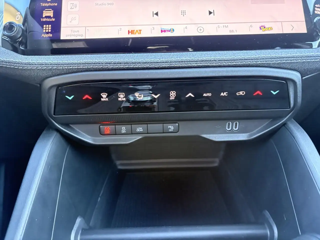 Jeep Cherokee снимка Jeep Cherokee