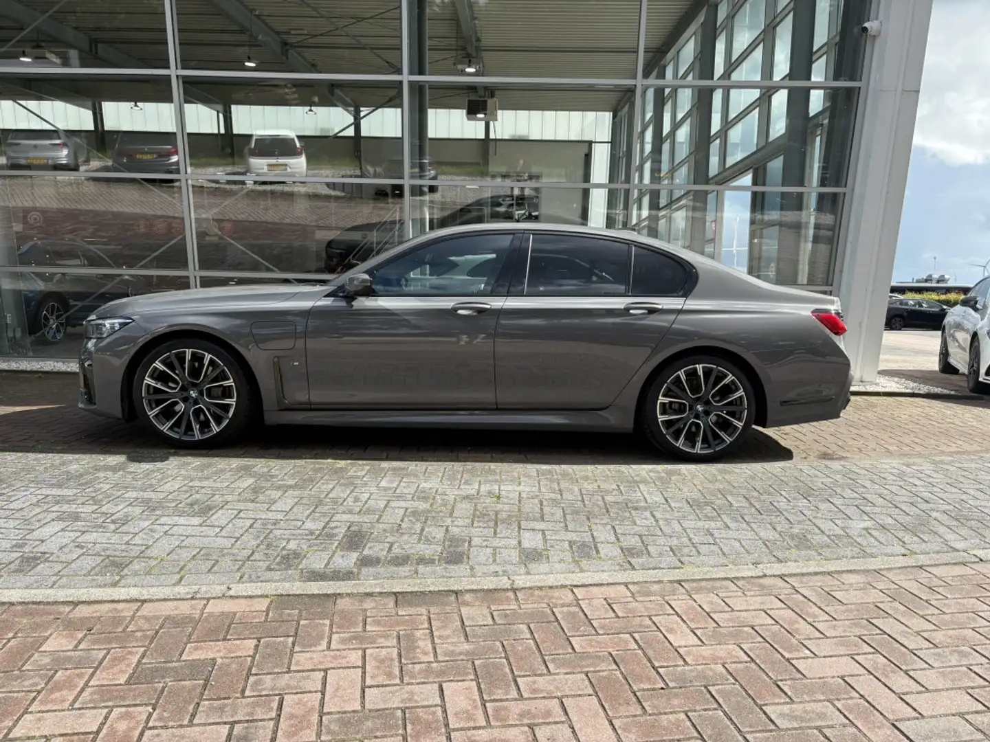 BMW 745 7-serie 745e High Executive Gri - 1