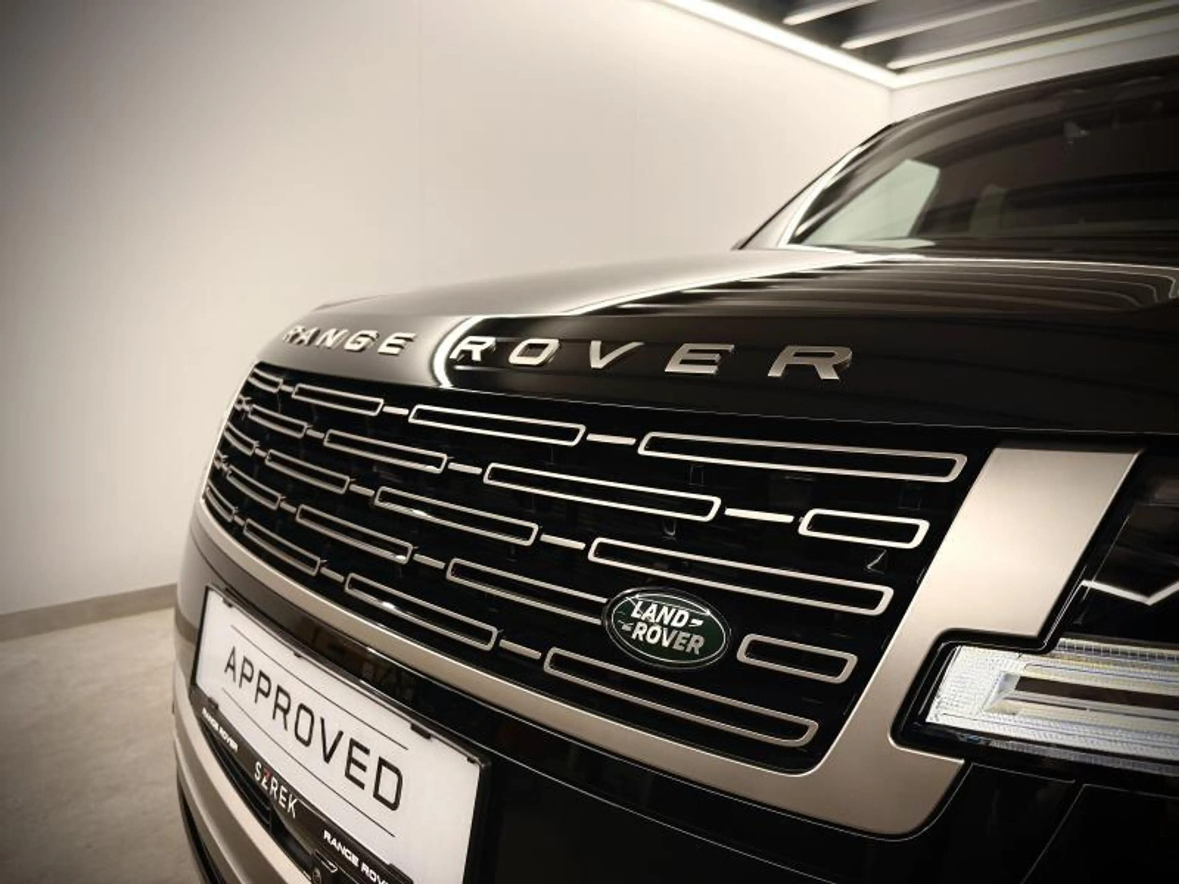 Land Rover Range Rover SWB P460e SE AWD Auto. 26MY — photo 10