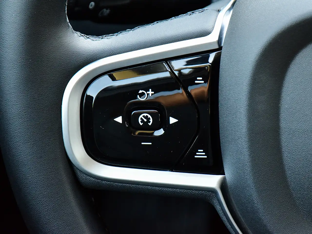 Volvo XC60 fotografie Volvo XC60