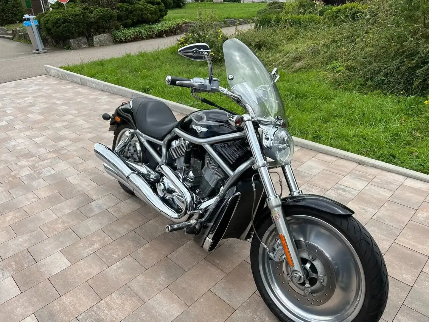 Harley-Davidson V-Rod Fekete - 2