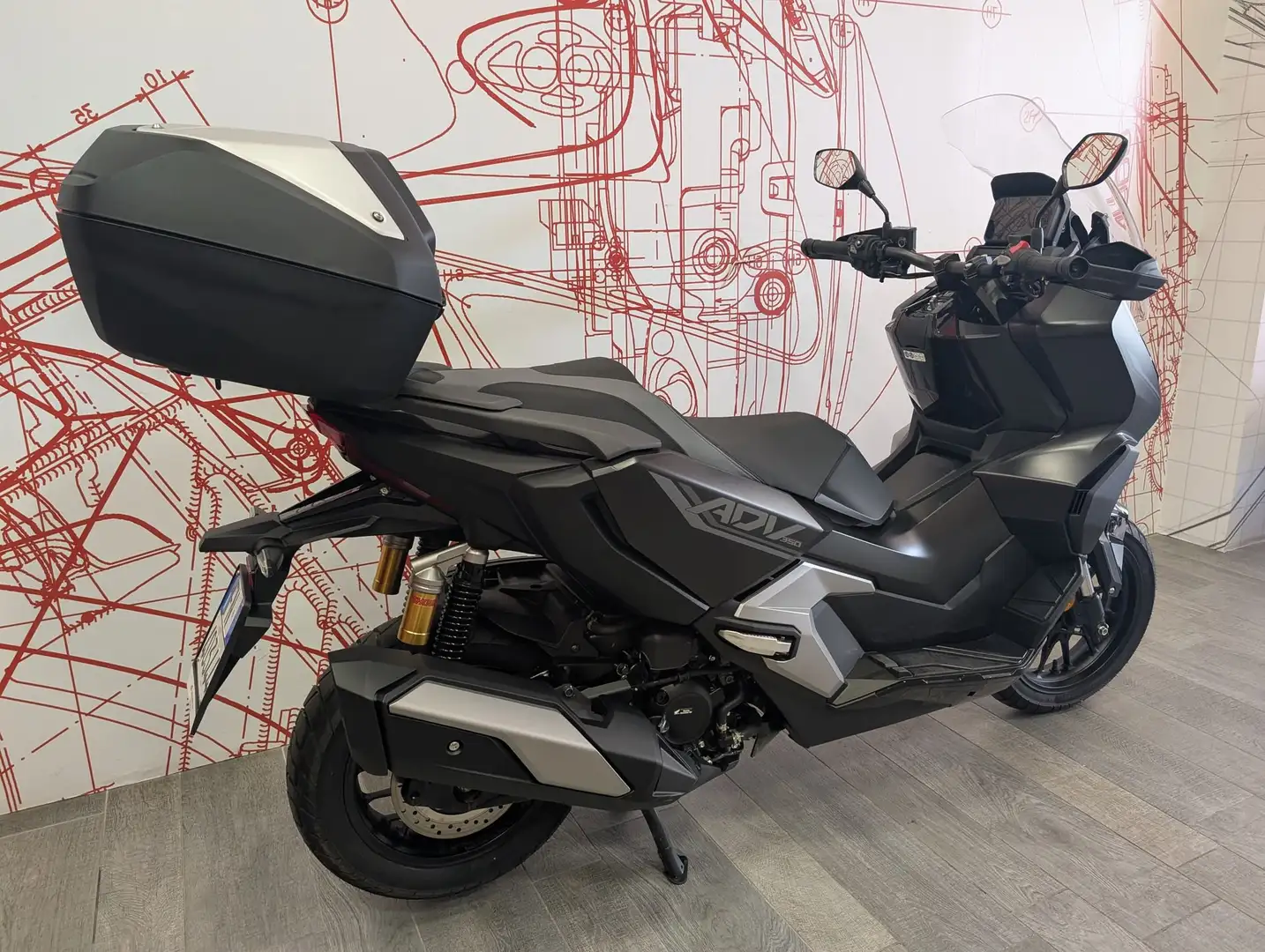 Honda ADV 350 ADV  350 SPECIAL EDITION - 2