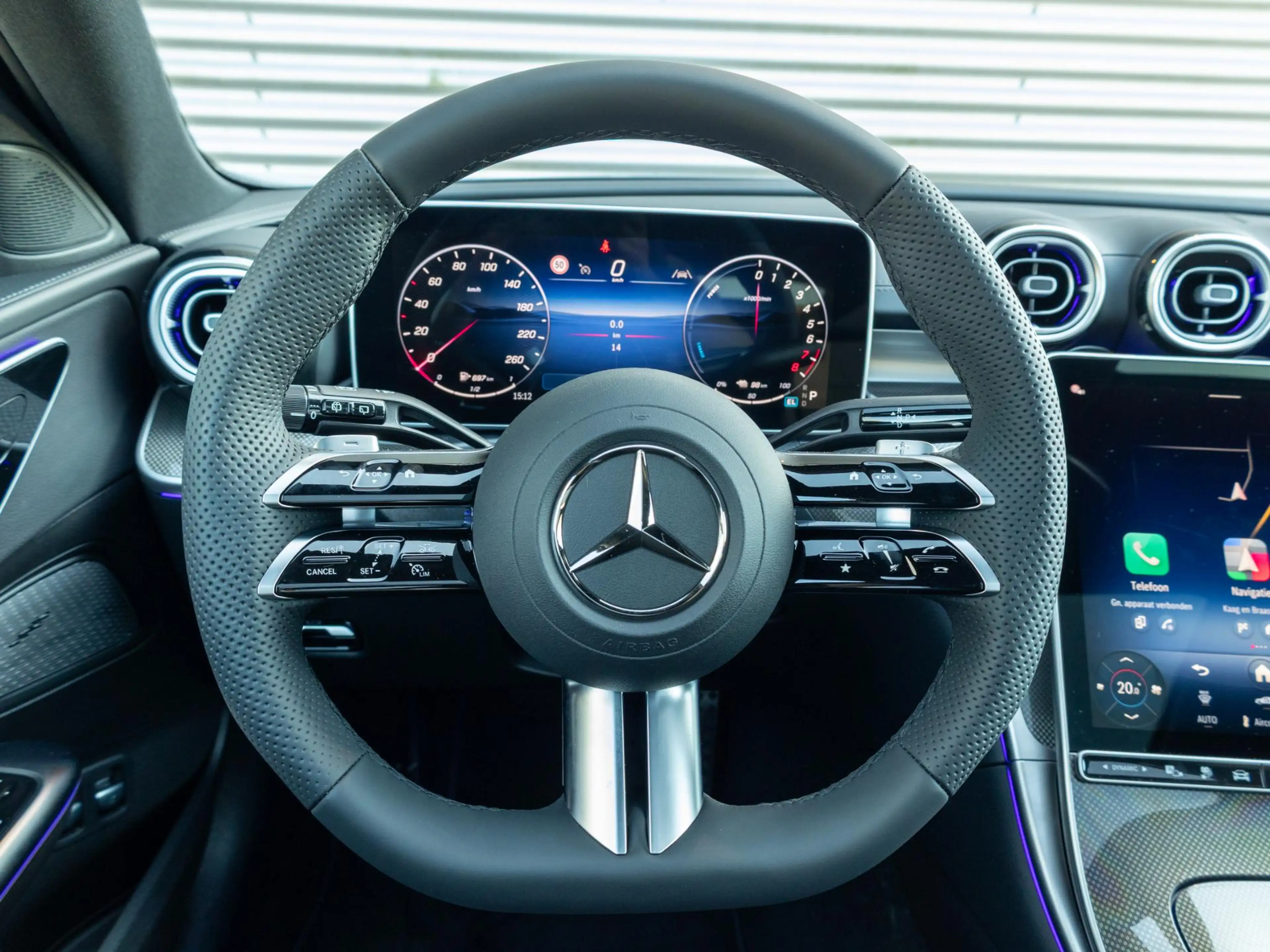 Mercedes-Benz C 300 Estate e Business Solution AMG Panorama dak | Trek — photo 13