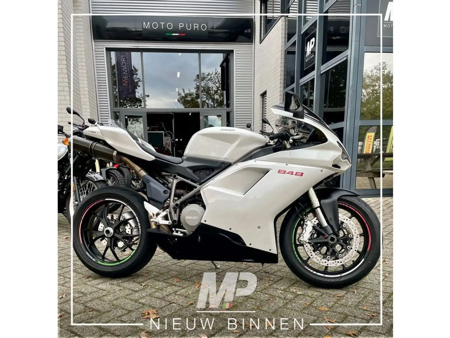 Ducati 848 Bílá - 1