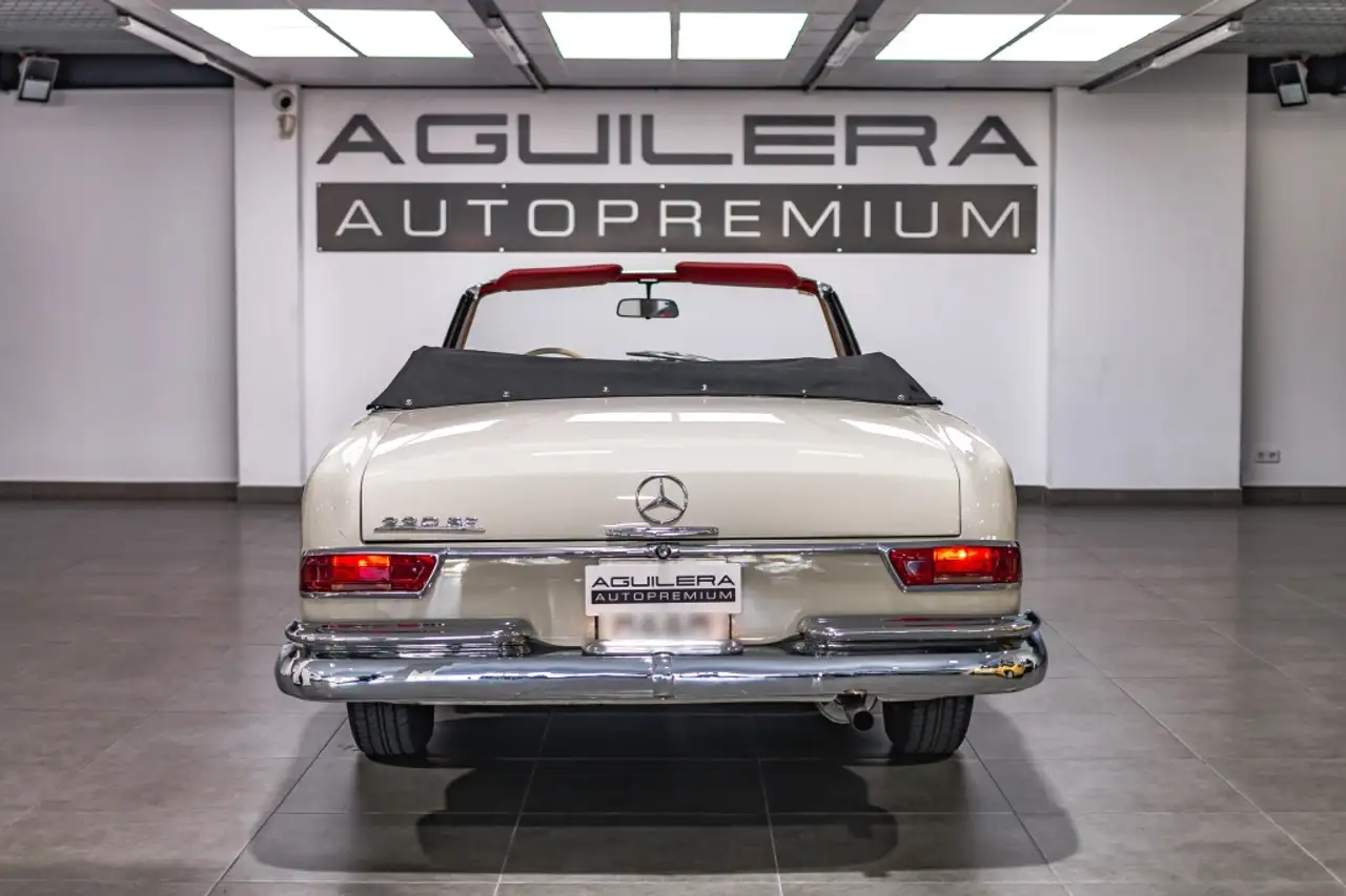 Mercedes-Benz 220 SE, foto 12