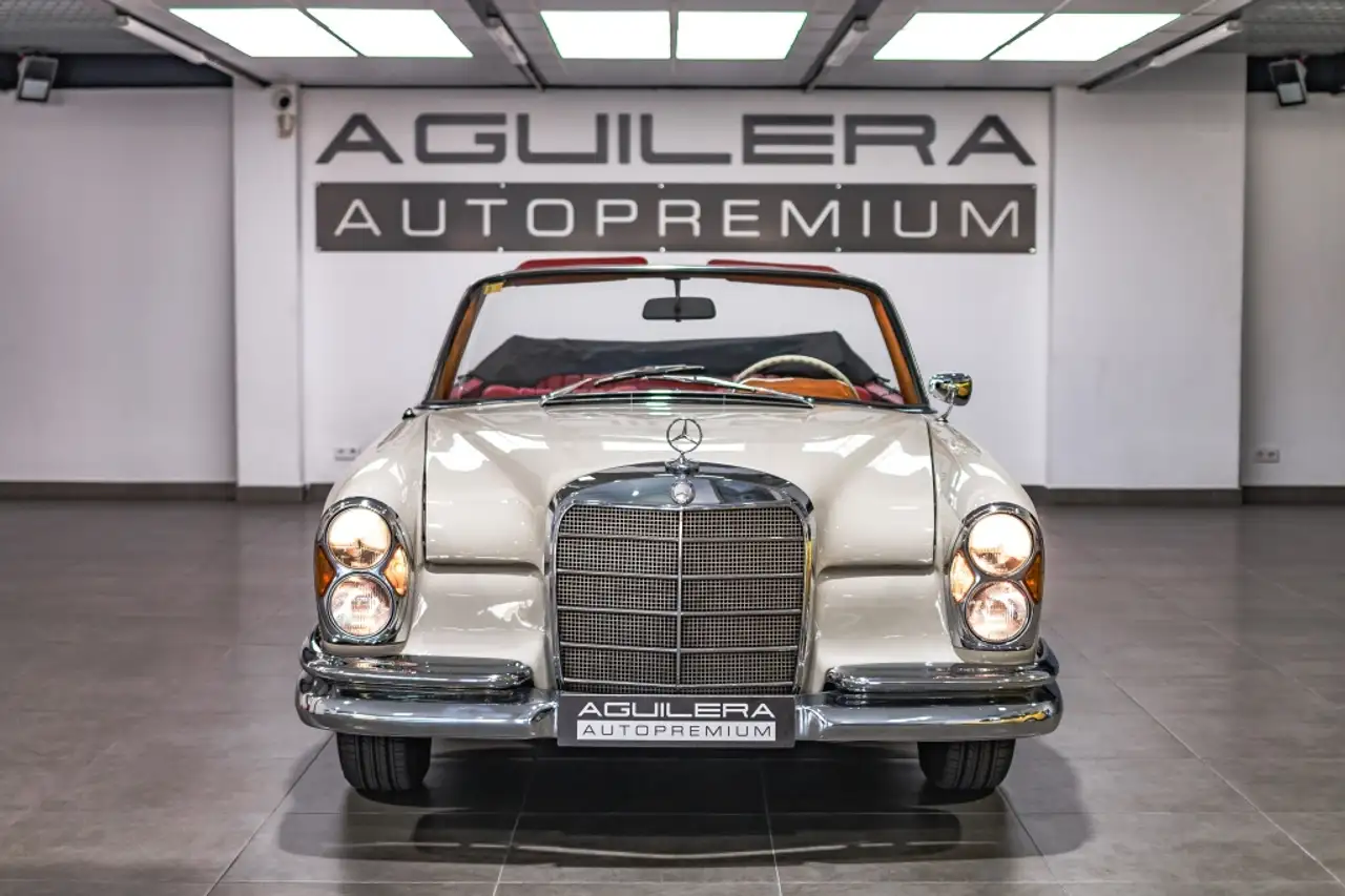 Mercedes-Benz 220 SE, foto 11