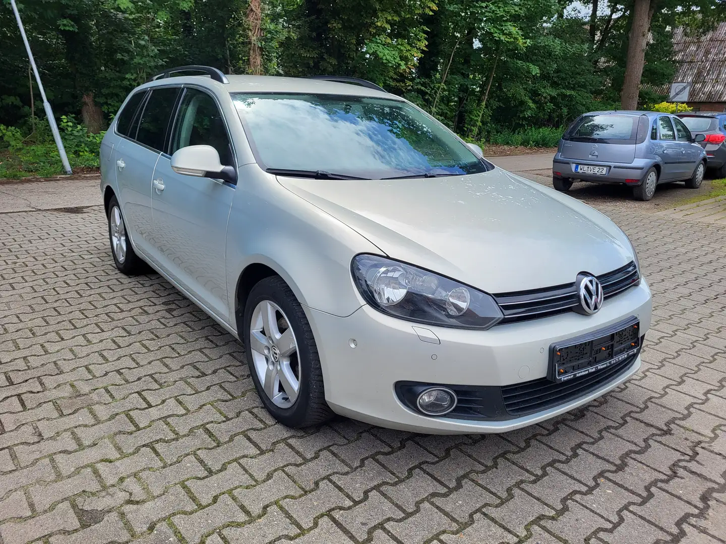 Volkswagen Golf Variant Comfortline 1,6l Automatik Grau - 2
