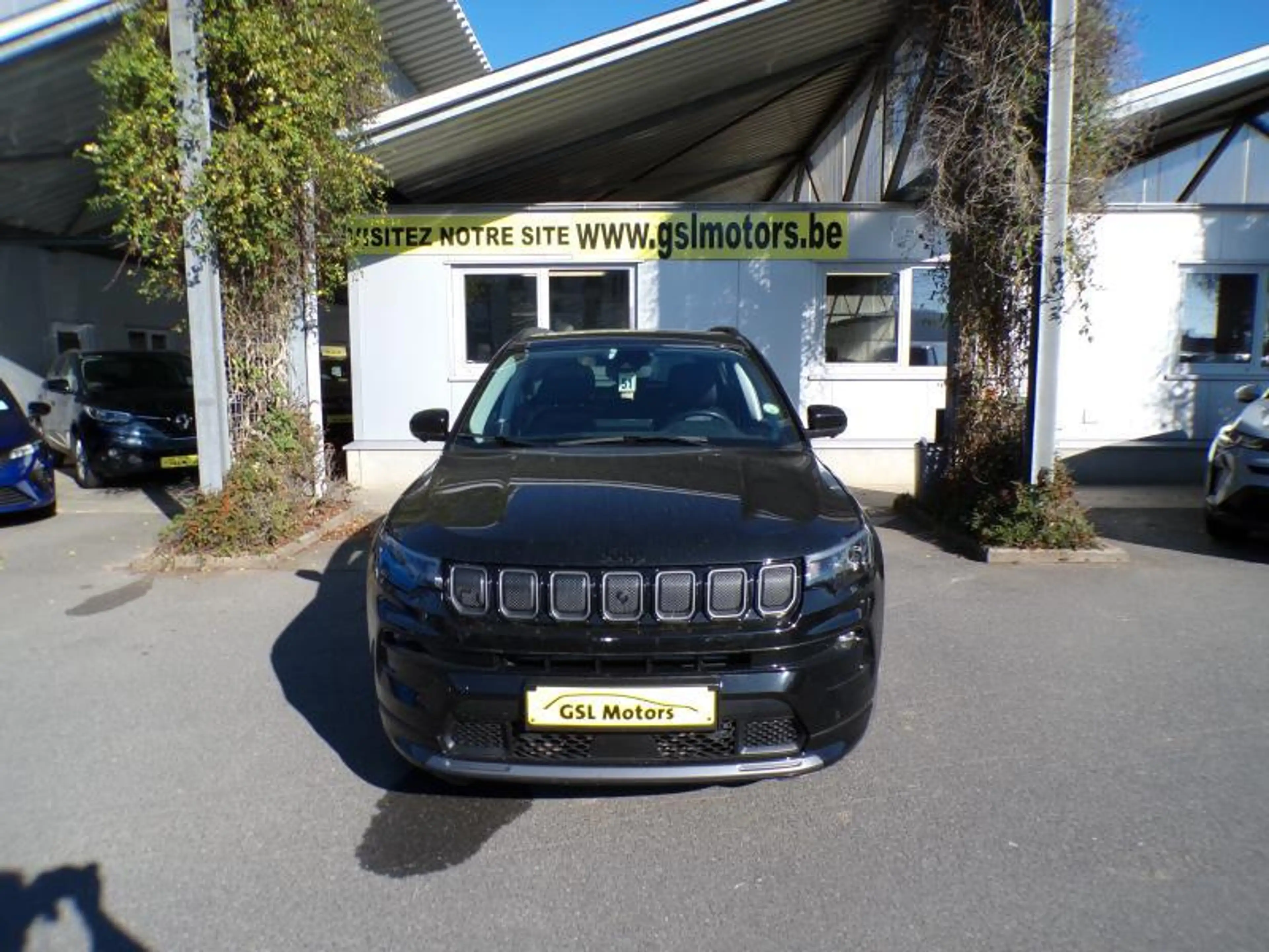 Jeep Compass 1.6D 131cv Noir 05/22 93388km Clim GPS Bluetooth — photo 2
