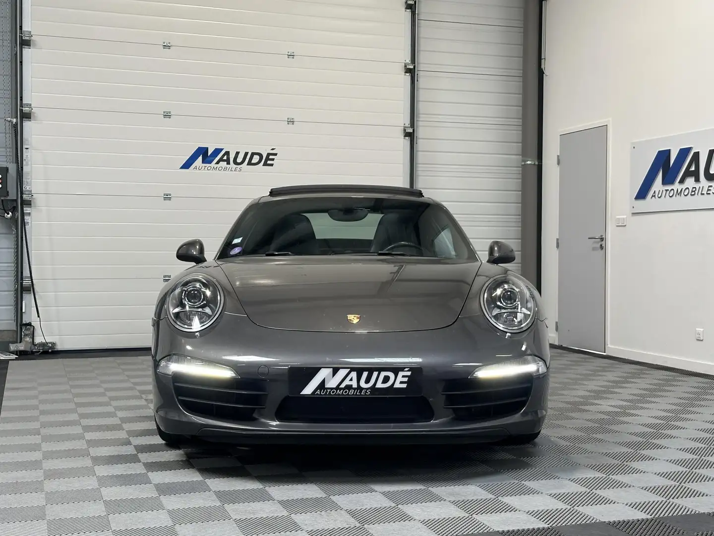 Porsche 911 991 Carrera S 3.8i 400 ch PDK Suivi Exclusif Porsche Gris - 2
