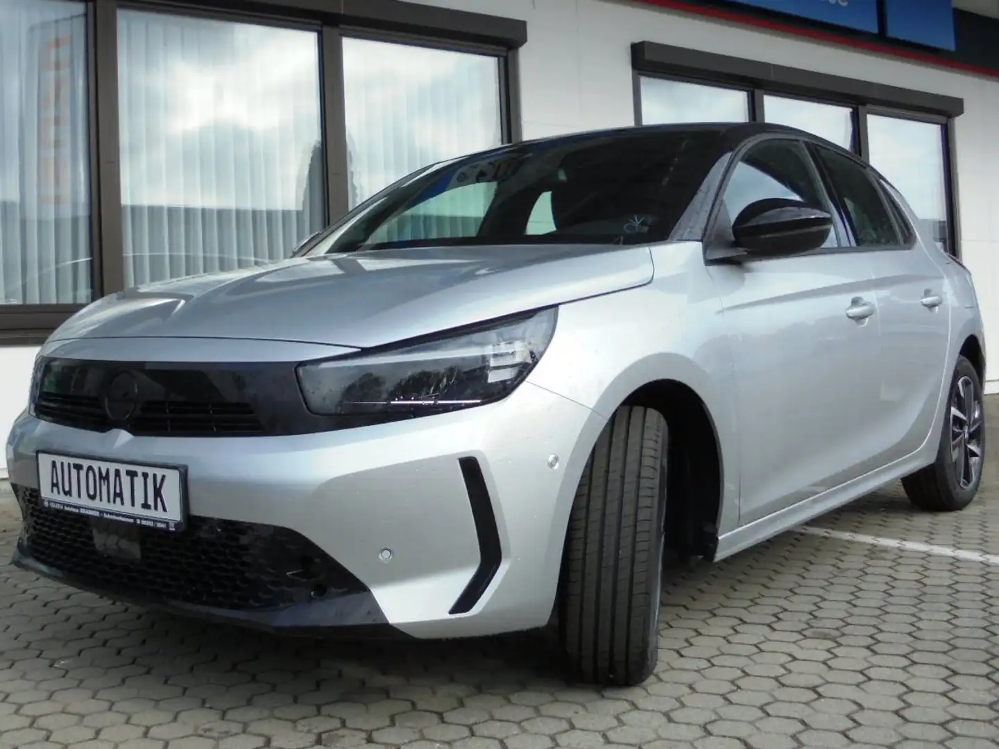 Opel Corsa 1.2 GS-Line Automatik Silber - 1