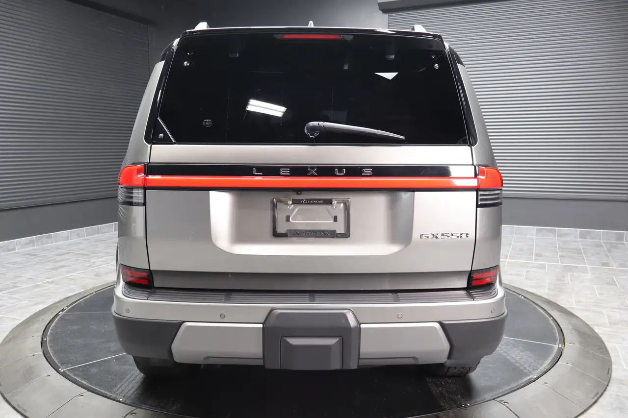 Lexus GX снимка Lexus GX
