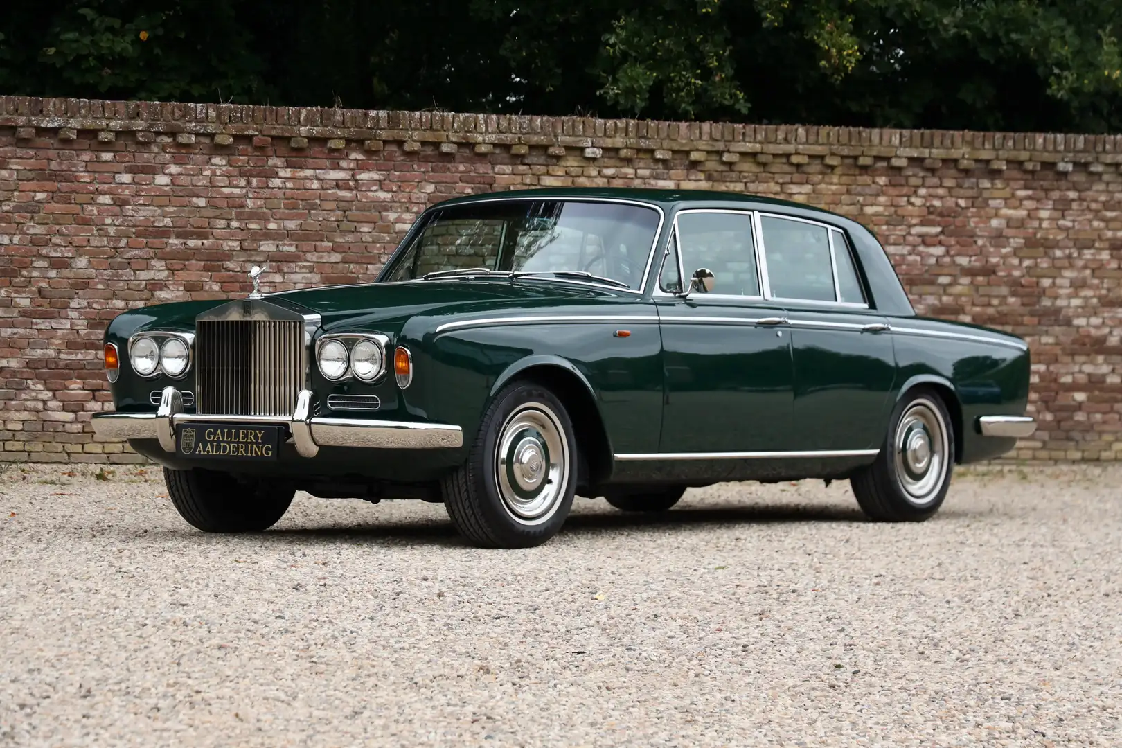 Rolls-Royce Silver Shadow Saloon "Chippendale dash" Restored and rebuilt con Groen - 1