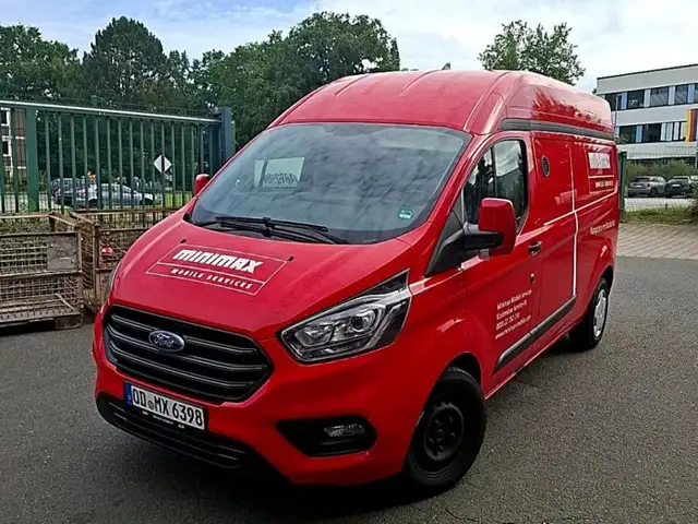 Ford 340 L2 Trend Würth-Regale Navi PDC SHZ