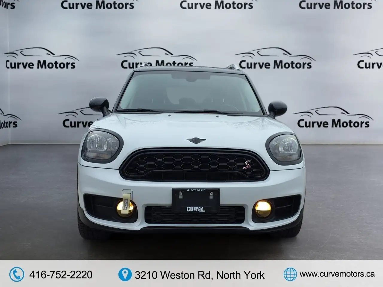 MINI Countryman снимка MINI Countryman
