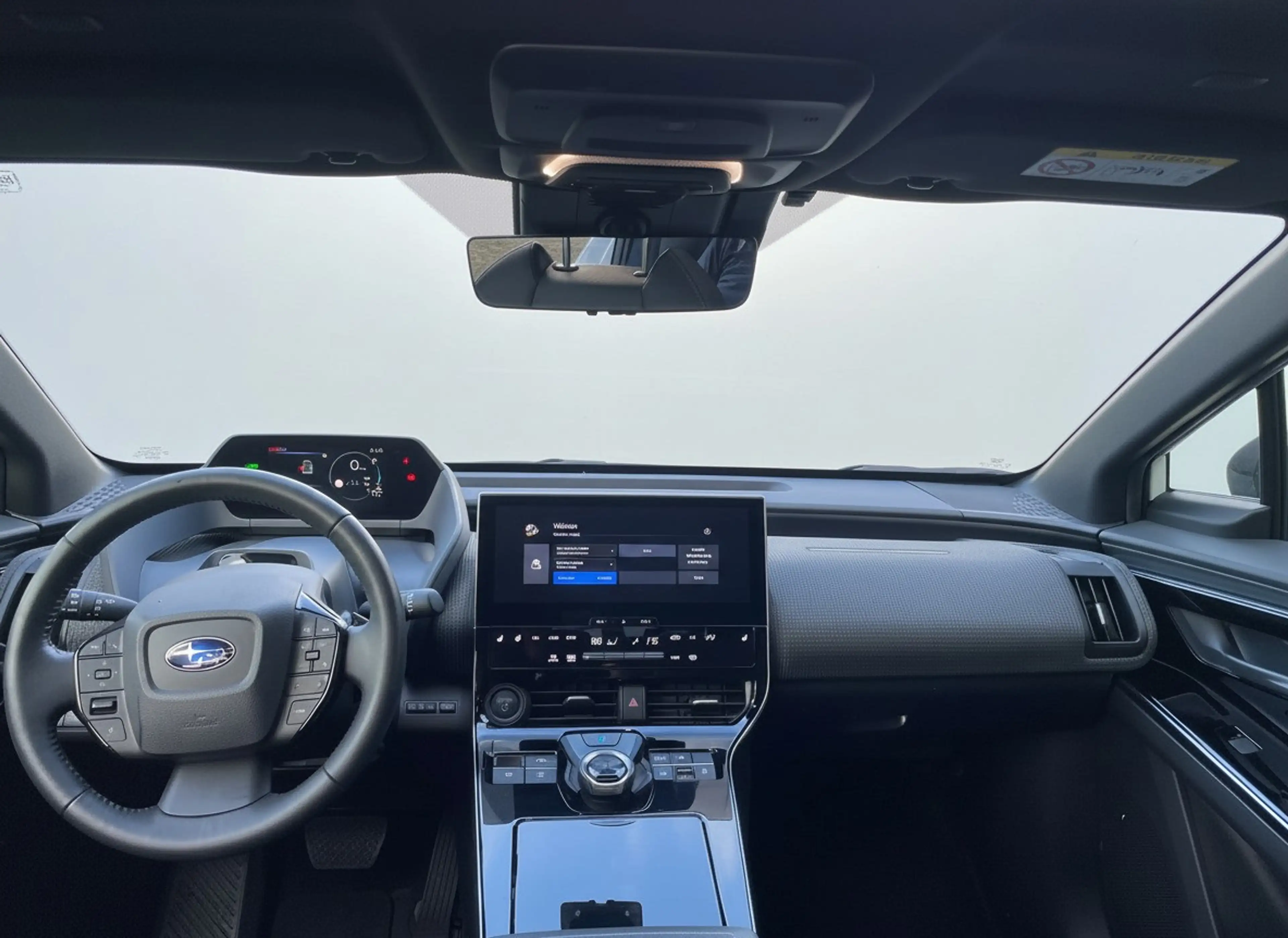 Subaru Solterra Sky Package 71 kWh SOH 95,3%, Zeer nette auto, 1e — photo 18