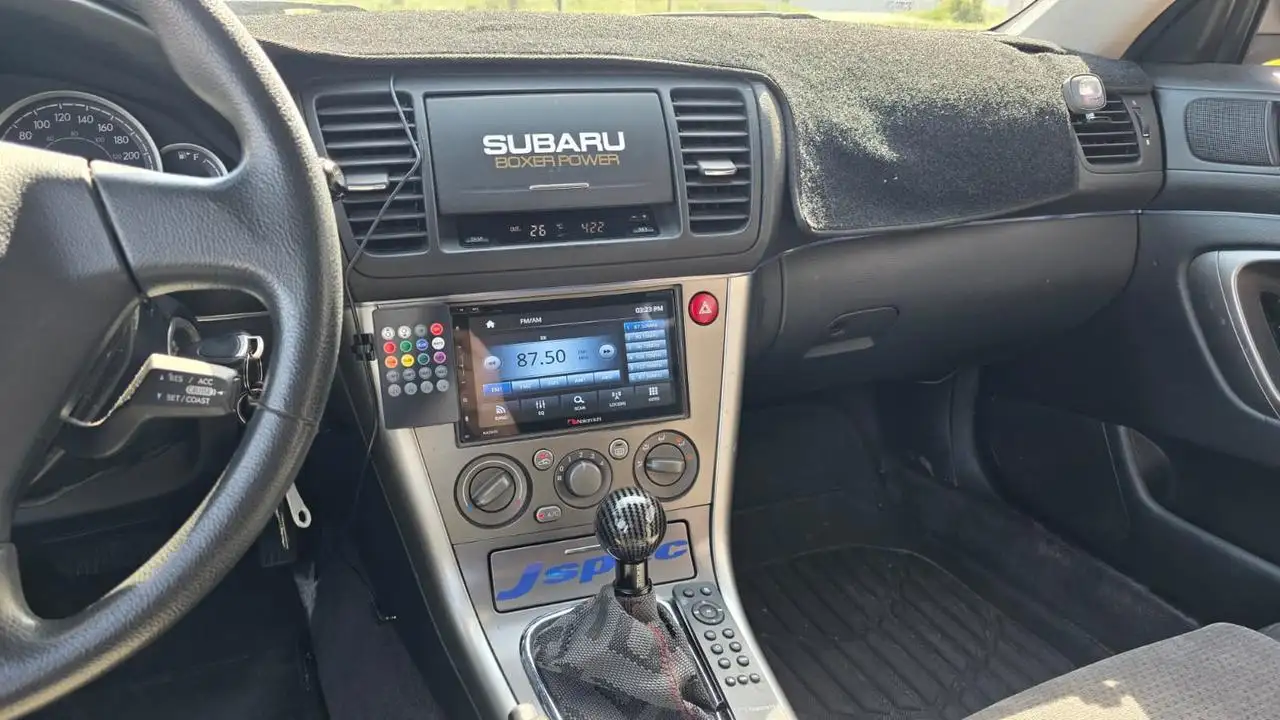 Subaru OUTBACK fotografie Subaru OUTBACK