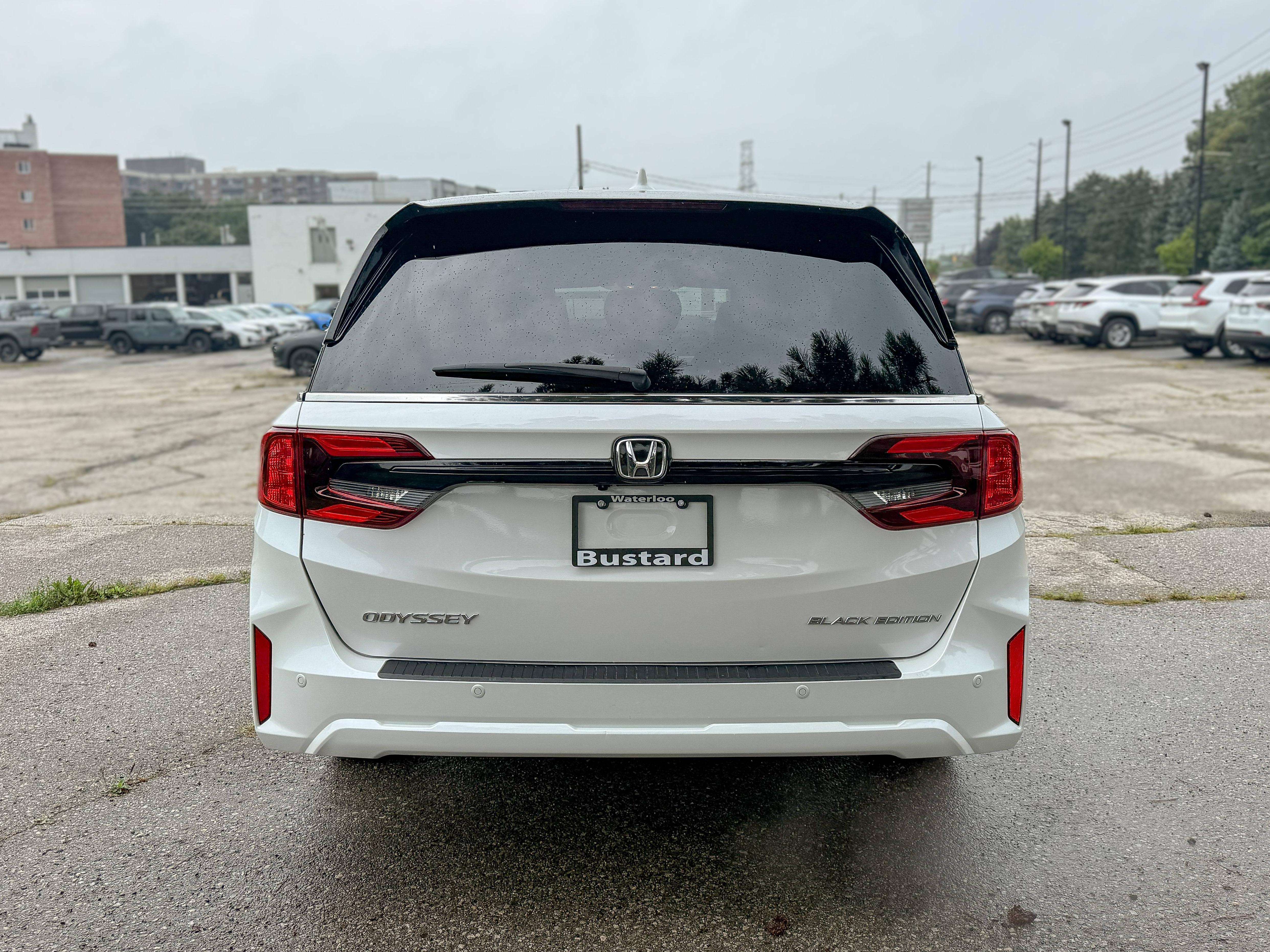 2025 Honda Odyssey Black Edition | NAVIGATION | SUNROOF | BLIND SPOT — снимка 1