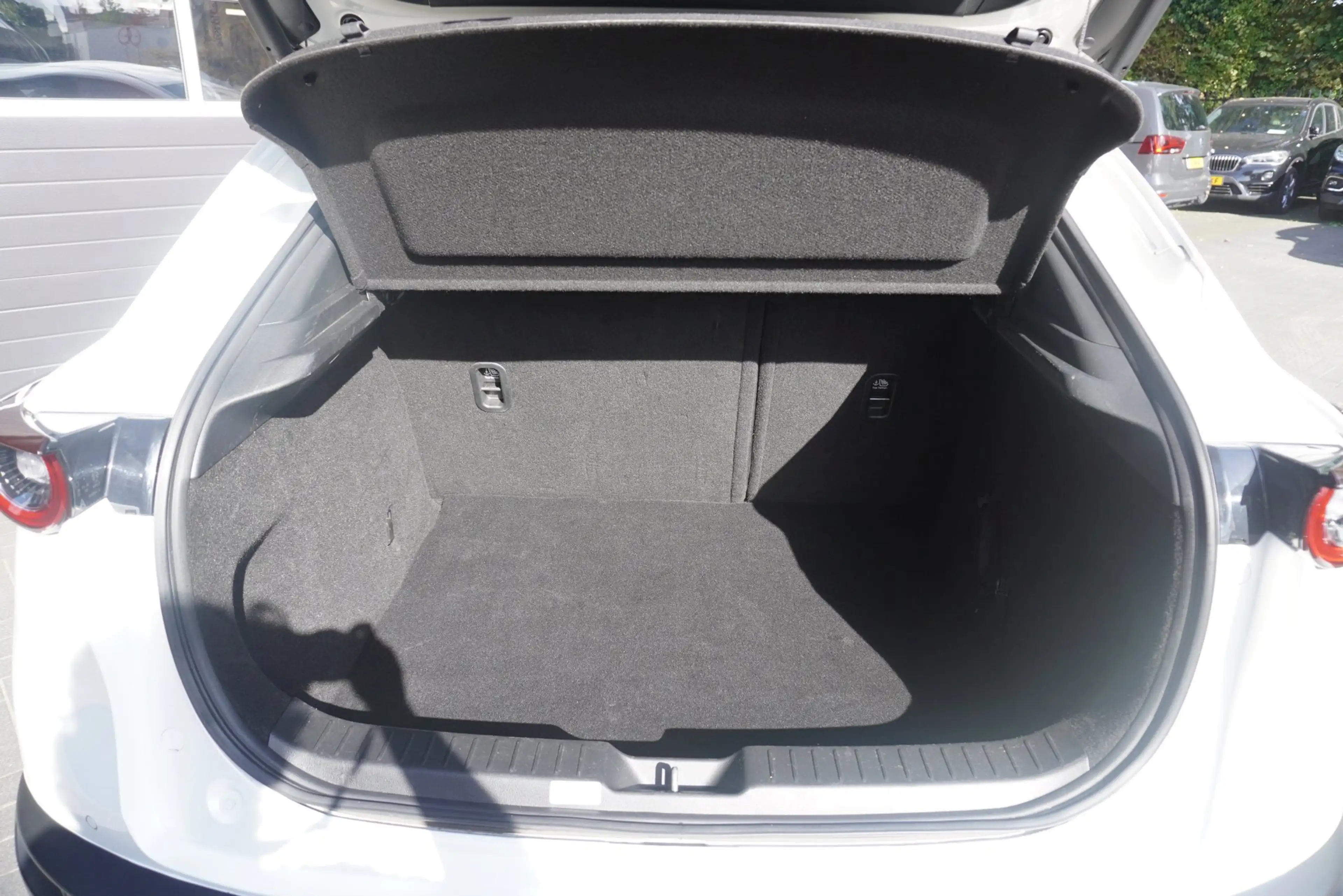 Mazda CX-30 2.0 e-SkyActiv-X M Hybrid Comfort Climate Control/ — photo 7