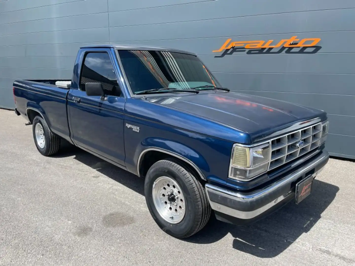Ford Ranger 2.3 Bleu - 1