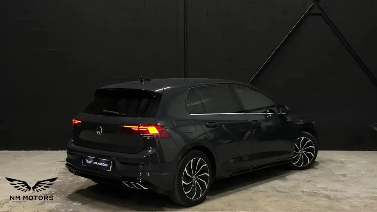 Volkswagen Golf Standard Model — photo 4
