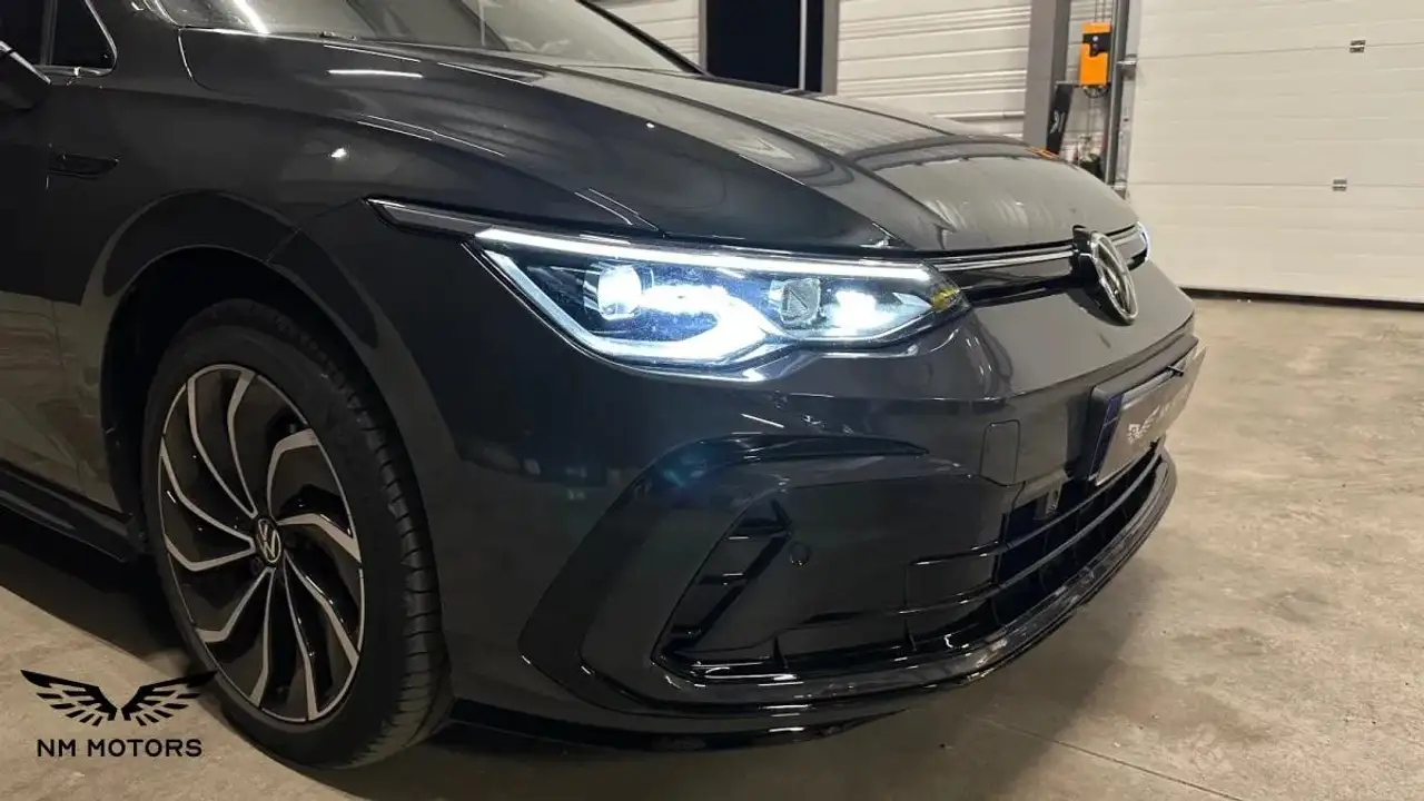 Volkswagen Golf Standard Model — photo 33