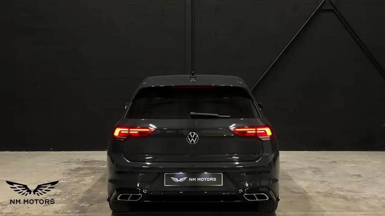 Volkswagen Golf Standard Model — photo 3