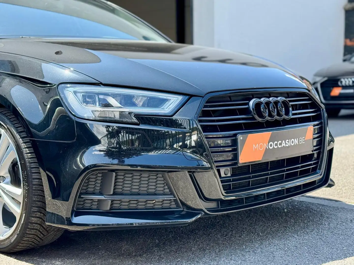 Audi A3 SPORTBACK TDI S-LINE GPS CAPTEURS PHARES LED Noir - 2