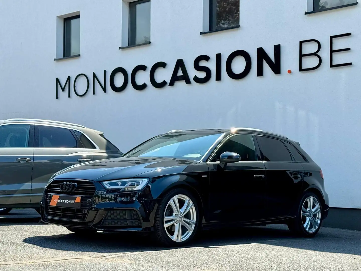 Audi A3 SPORTBACK TDI S-LINE GPS CAPTEURS PHARES LED Noir - 1