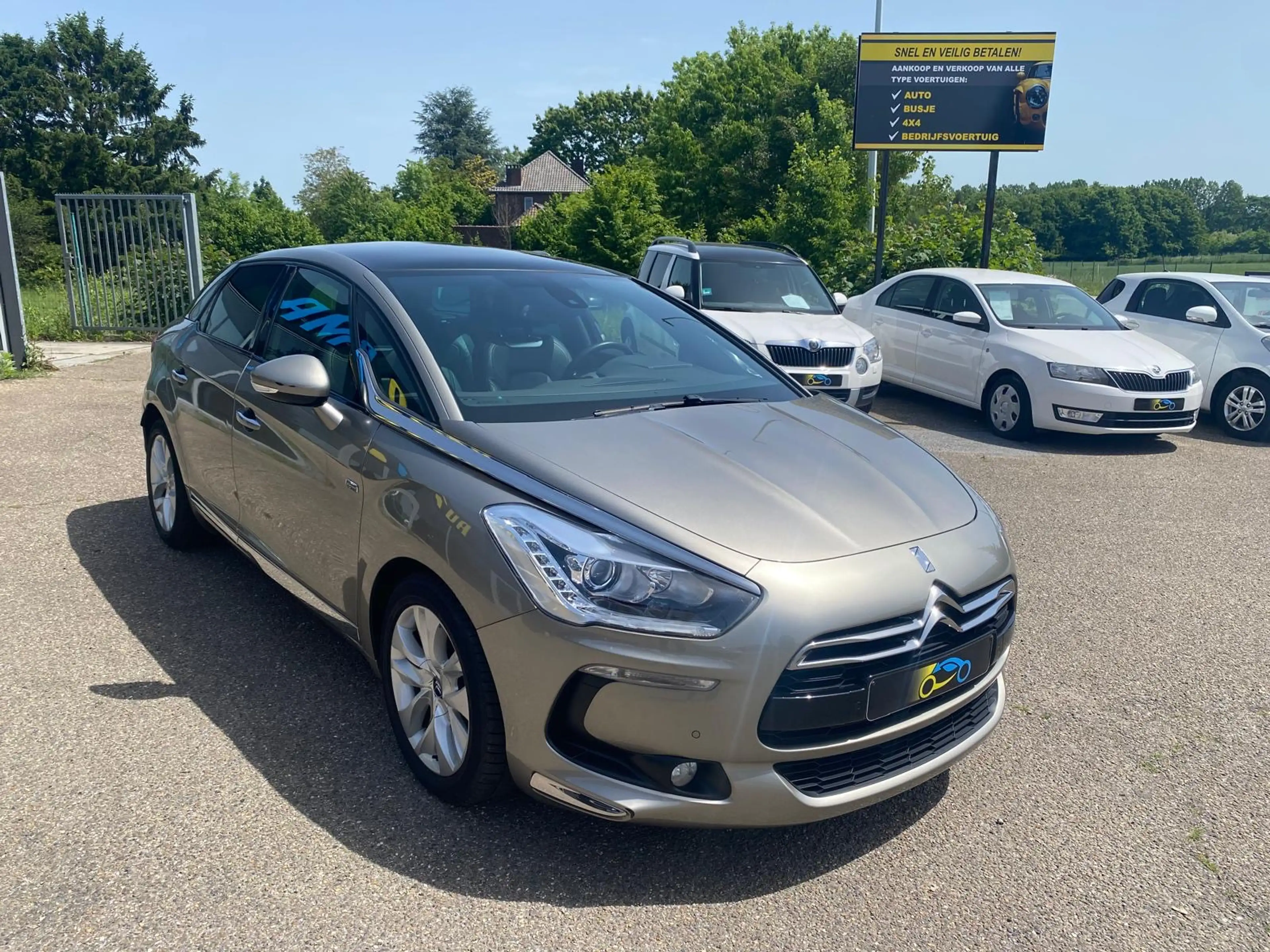 Citroen DS5 DS5 2.0 HDi Sport Chic **1ste eigenaar** — photo 2