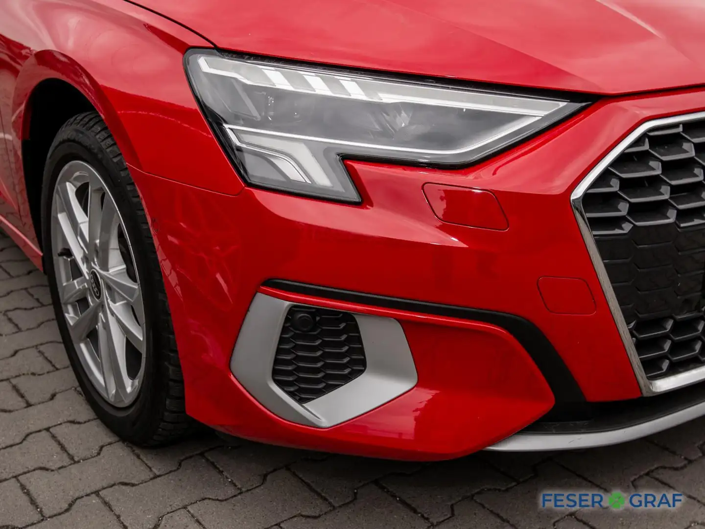 Audi A3 40 TFSIe advanced Stronic,LED,Navi+,VC,Kamera Rosso - 2