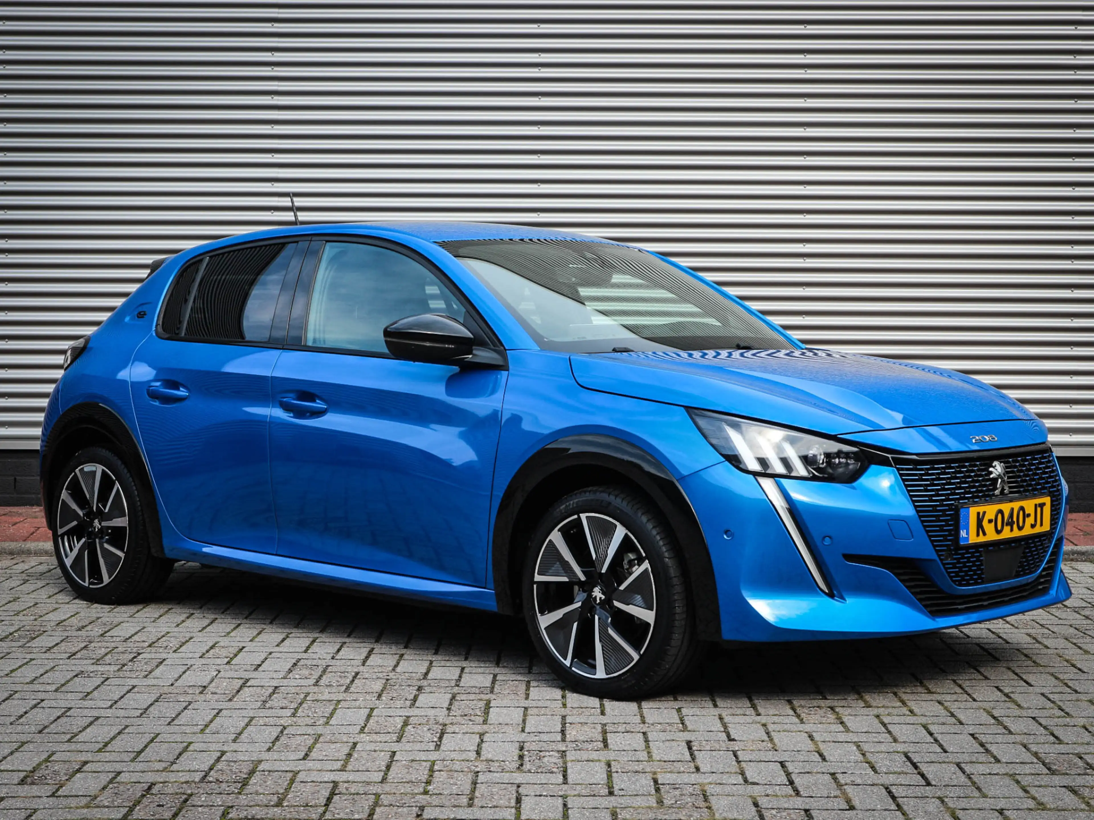 Peugeot e-208 EV GT 350 50 kWh Clima | Adaptive cruise | 360 gra — photo 14