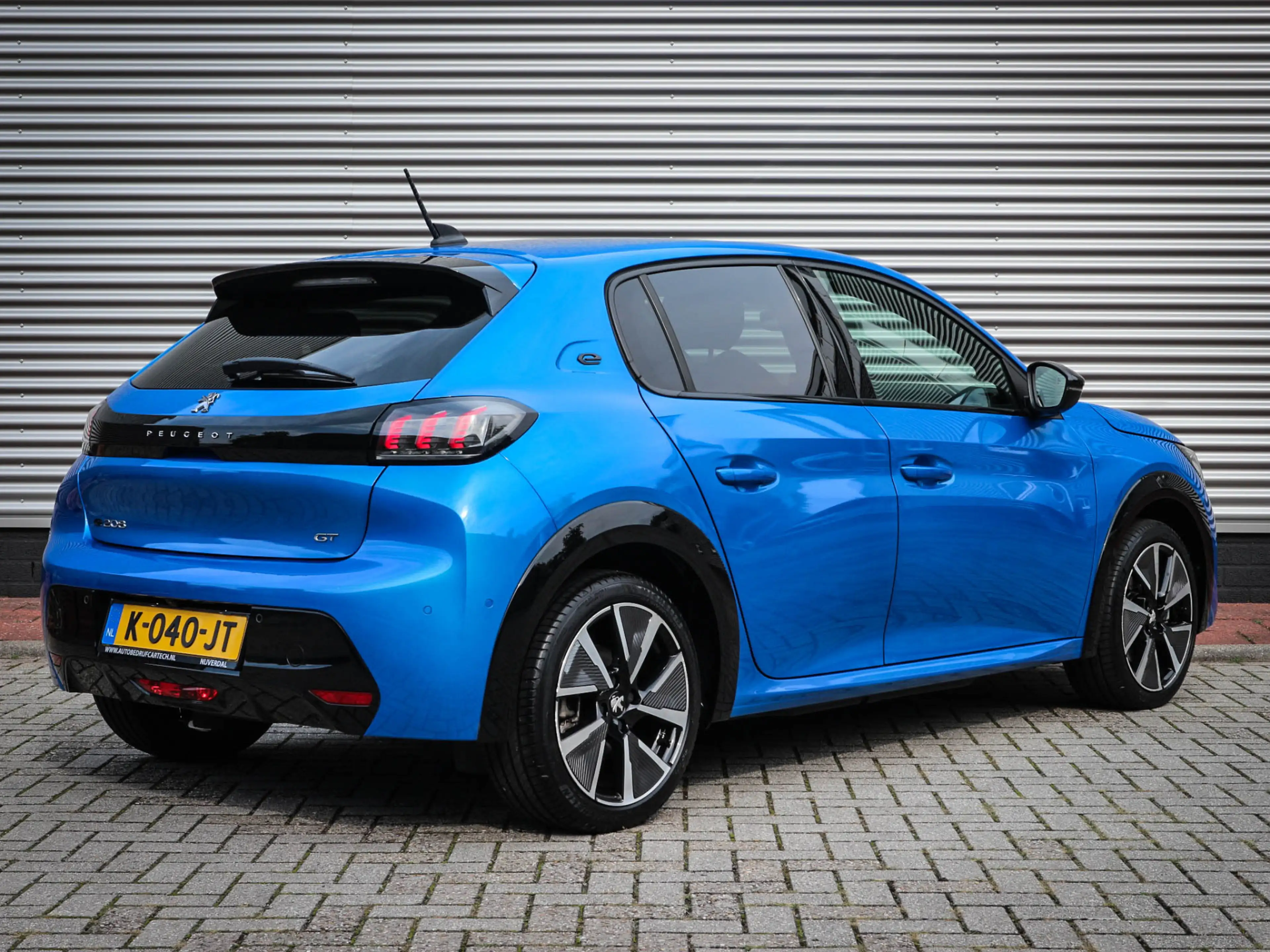 Peugeot e-208 EV GT 350 50 kWh Clima | Adaptive cruise | 360 gra — photo 12