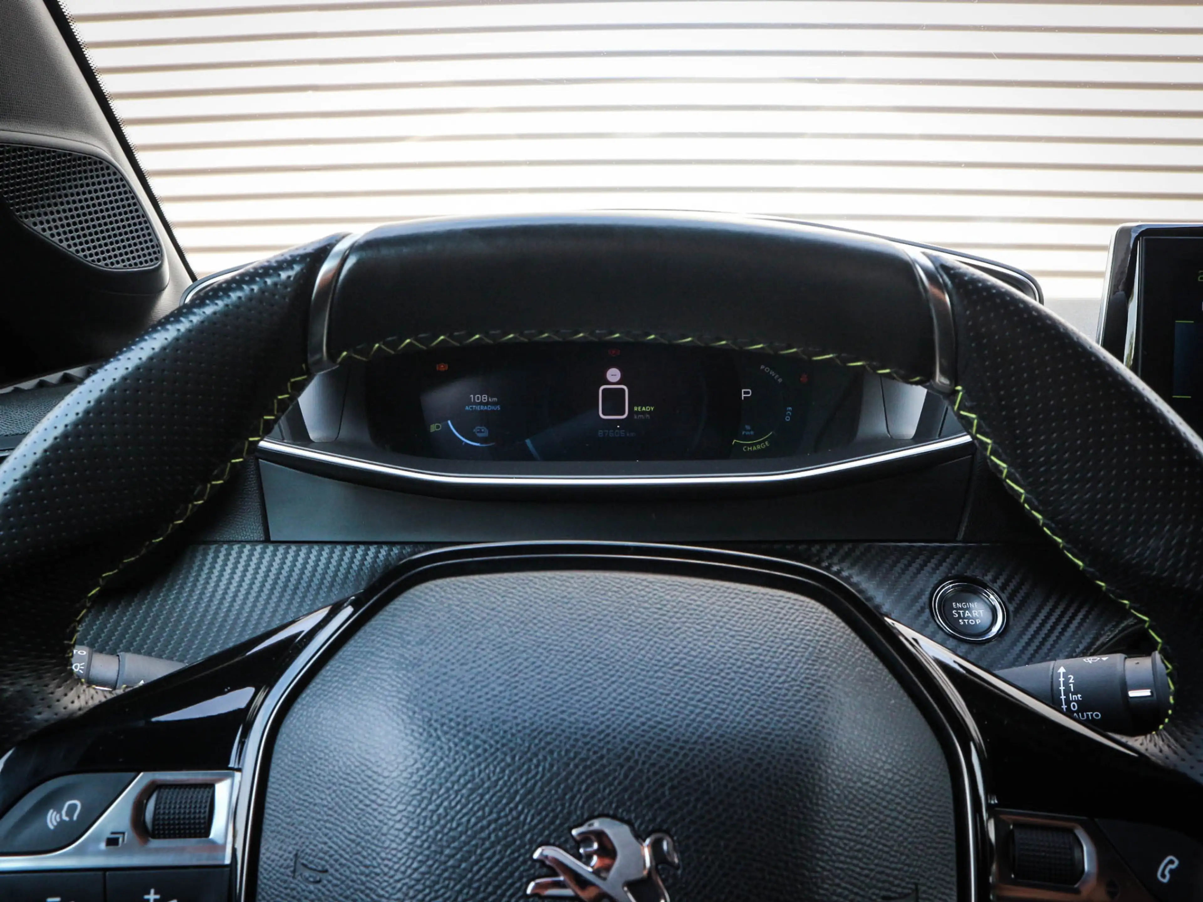 Peugeot e-208 EV GT 350 50 kWh Clima | Adaptive cruise | 360 gra — photo 3