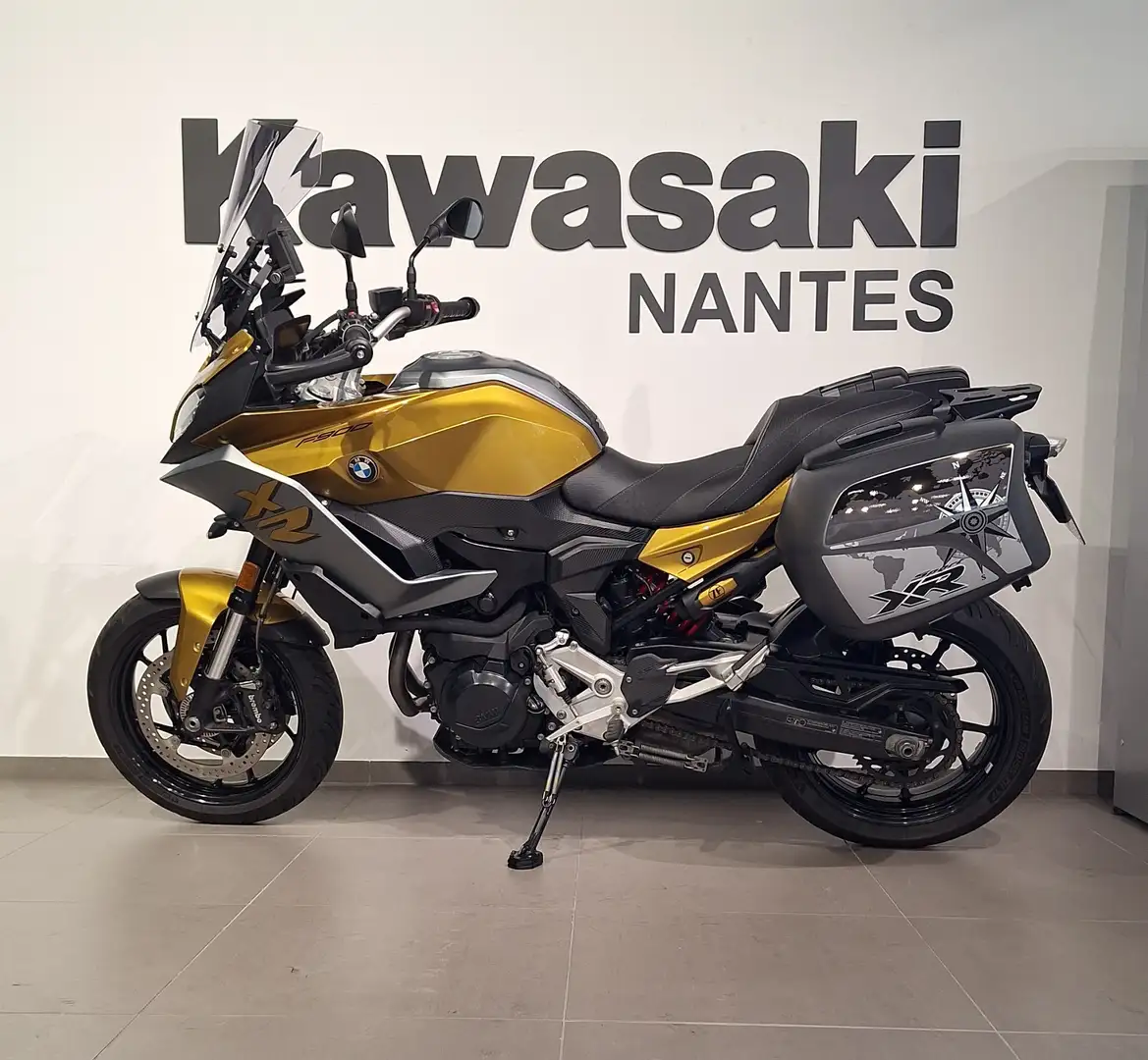 BMW F 900 XR Jaune - 2