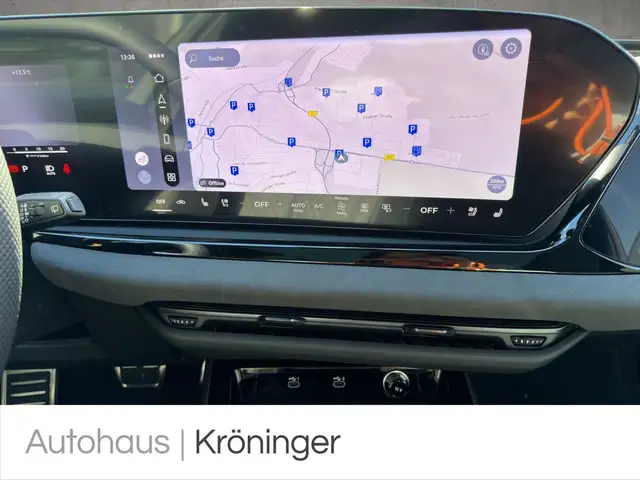 Audi A6 view 15