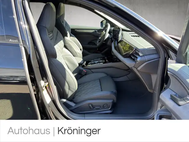 Audi A6 view 9