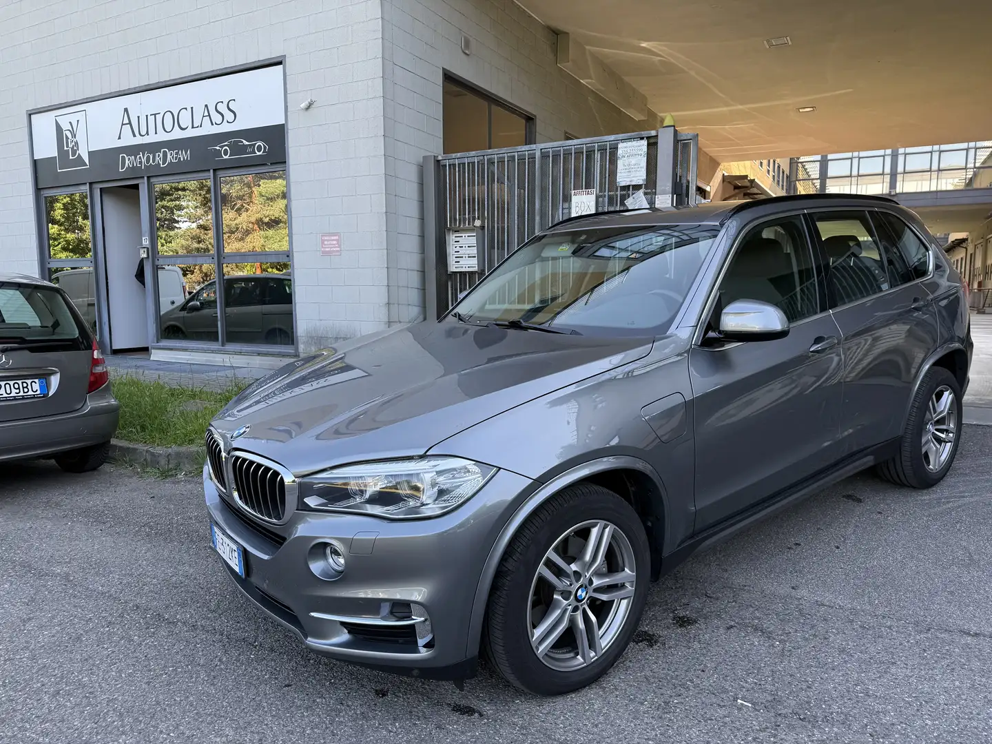 BMW X5 X5 xdrive40e Experience Msport auto Gris - 1