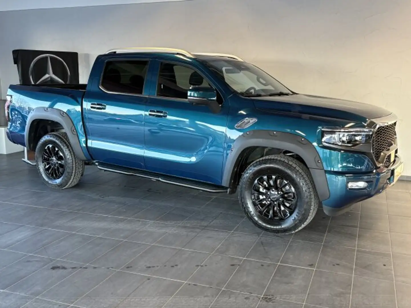 Foton 4 Ultra Tunland V9 Verde - 1